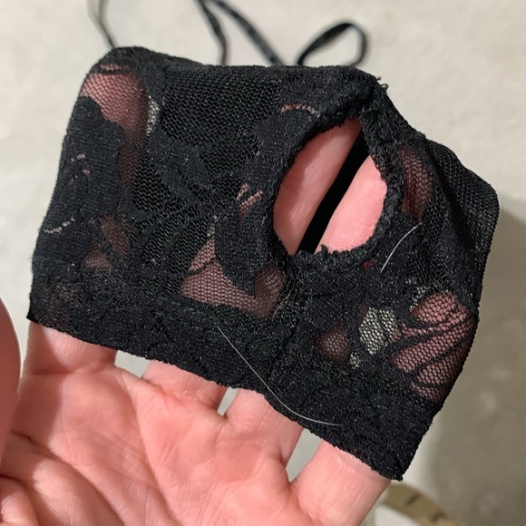 Tripp NYC Lace Glove - Picture 4 of 4